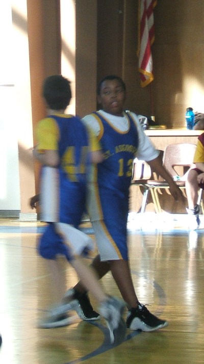 Tim_basketball_21008_005_matt_crop