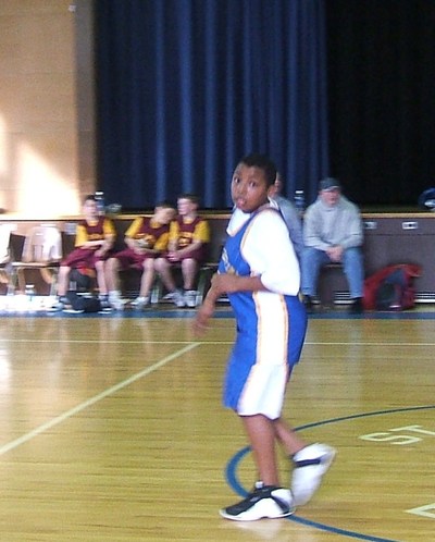 Tim_basketball_21008_009crop